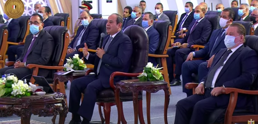 بالفيديو .. الرئيس السيسي : الانتهاء من إزالة كافة المعوقات أمام الاستثمار خلال شهرين