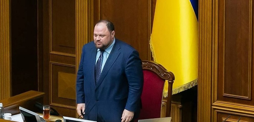 رئيس البرلمان الأوكراني يسلم قائمة بالاحتياجات العسكرية الأوكرانية لنظيرته الأمريكية