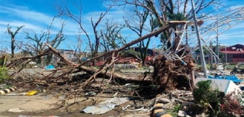 العاصفة الإستوائية نينينج تجبر المئات من السكان في الفلبين على ترك منازلهم