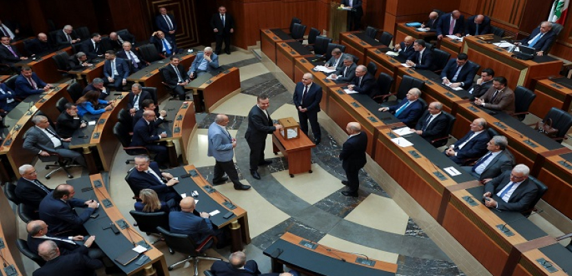 البرلمان اللبناني يفشل في انتخاب رئيس للبلاد للمرة الثالثة.. ويدعو لجلسة جديدة يوم 24 أكتوبر