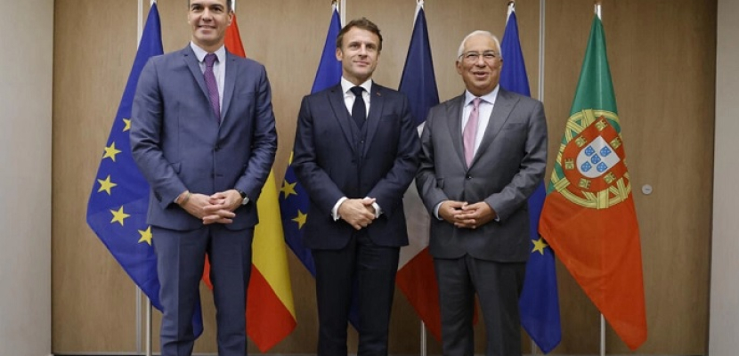 اتفاق بين إسبانيا وفرنسا والبرتغال على إنشاء خط أنابيب غاز يربط شبه الجزيرة الإيبيرية ببقية أوروبا