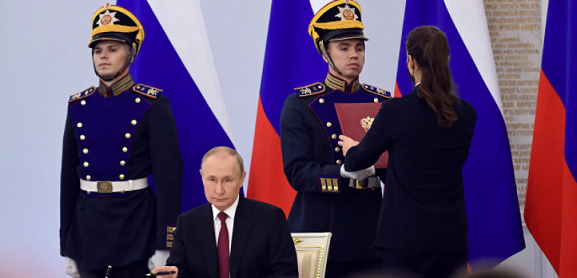 بوتين يصادق رسميا على اتفاقيات انضمام لوجانسك ودونيتسك وزابوريجيا وخيرسون إلى روسيا