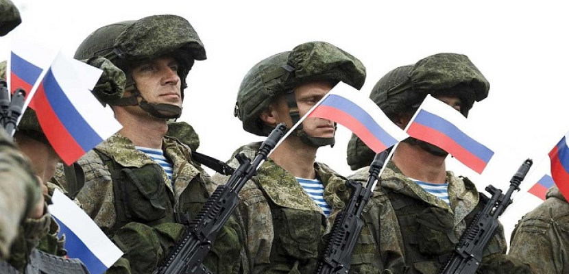 الدفاع البيلاروسية: بدء وصول العتاد والقوة القتالية الروسية إلى البلاد