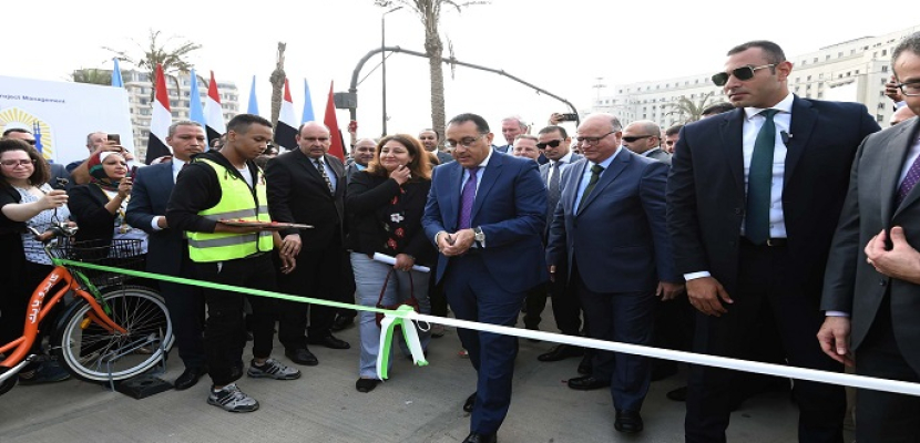 بالصور ..رئيس الوزراء يشهد افتتاح المرحلة الأولى من مشروع (كايروبايك) بمحافظة القاهرة