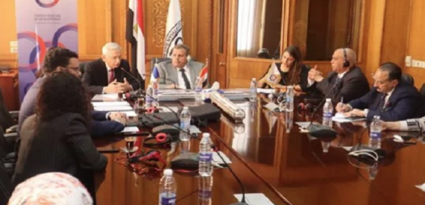 تعاون مصري فرنسي لتطوير إشارات خط سكة حديد «طنطا – المنصورة – دمياط»