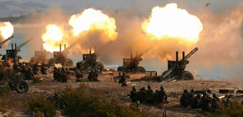 توتر شديد بين “الكوريتين” “الشمالية” تُطلق 100 قذيفة و23 صاروخًا باليستيًا.. و”الجنوبية” ترد بـ3 صواريخ