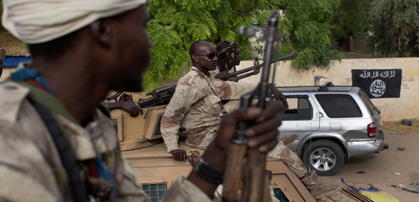 صراع النفوذ والسيطرة يشتعل.. اشتباكات مميتة بين «داعش» و«بوكوحرام» في أفريقيا