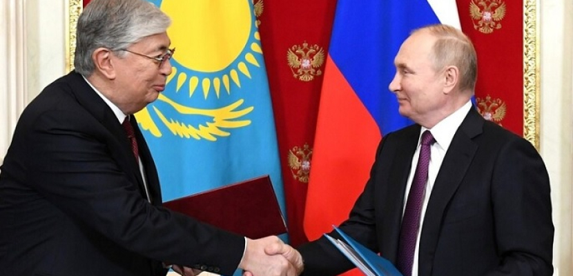 بوتين ونظيره الكازاخي توكايف يناقشان إنشاء “اتحاد غاز ثلاثي”