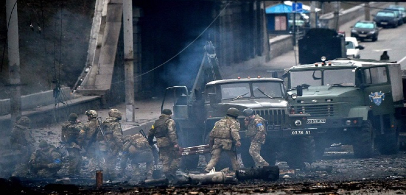 انفجارات تهز كييف وقصف أوكراني على مستشفى بلوجانسك