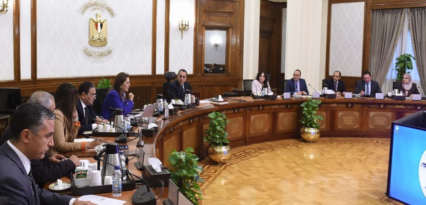 رئيس الوزراء يستعرض المؤشرات المبدئية للاقتصاد المصري في الربع الأول من العام المالي الحالي