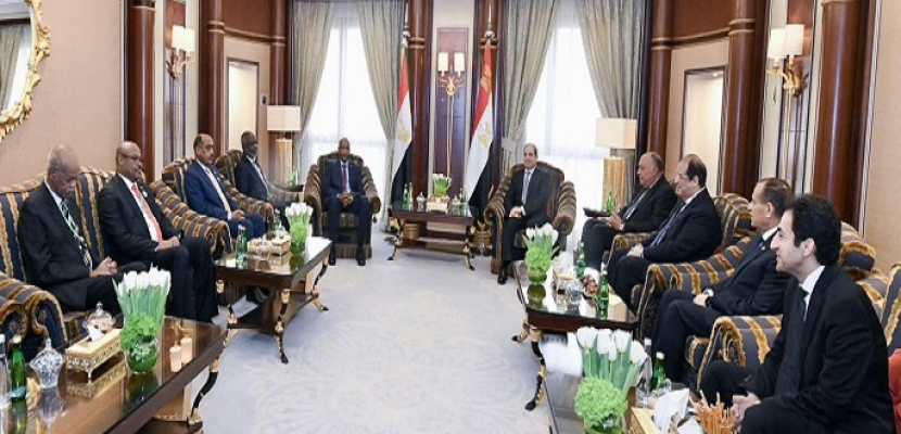 الرئيس السيسي يشدد على ثبات موقف مصر من الحفاظ على أمن واستقرار السودان