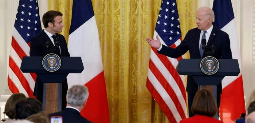 بايدن وماكرون: الولايات المتحدة وفرنسا ستواصلان دعم أوكرانيا “طالما تطلب الأمر ذلك”