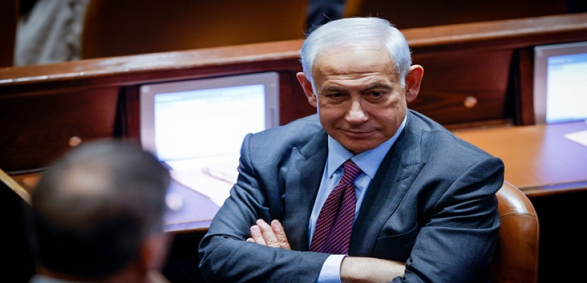 هآرتس: المستشارة القضائية الإسرائيلية بصدد البحث في تنحية نتنياهو