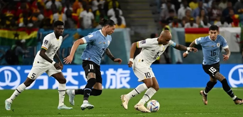 أوروجواي تفوز على غانا بهدفين نظيفين ويودعان كأس العالم