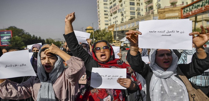 قلق أممي بعد حظر طالبان عمل النساء بالمنظمات غير الحكومية بعد منعهن من التعليم الجامعى