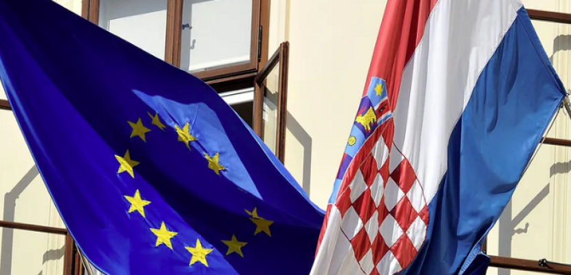 رسميا.. كرواتيا تعتمد اليورو وتنضم لمنطقة “شنجن”