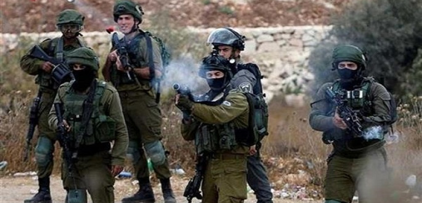 الاحتلال الإسرائيلي يواصل الانتهاكات بالقدس .. وإصابات واعتقالات بالضفة الغربية