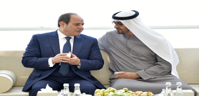 الرئيس السيسي والشيخ محمد بن زايد يشاركان في “مجلس قصر البحر” في أبوظبي