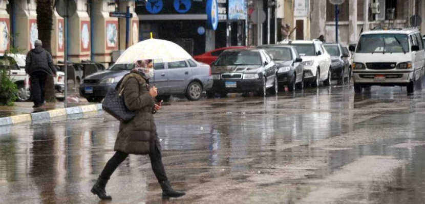تواصل سقوط الأمطار المتوسطة على الإسكندرية لليوم الثالث على التوالي