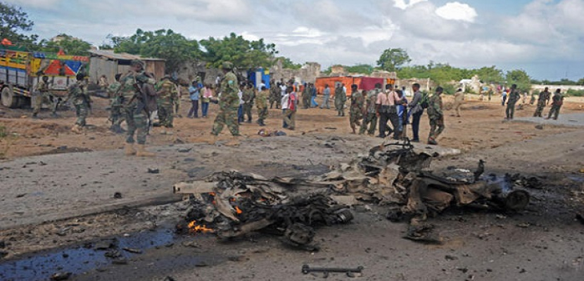 مقتل 8 في انفجار سيارة تبنته حركة الشباب الإرهابية بالصومال