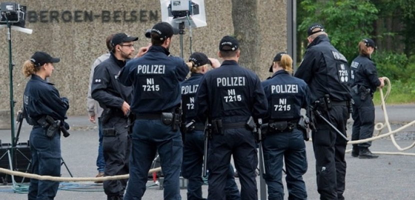 مصرع واصابة 9 أشخاص بعملية طعن في هامبورج بألمانيا