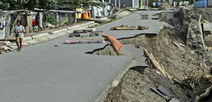 زلزال بقوة 7 درجات يهز شرق إندونيسيا .. وتحذير من تسونامي خطير