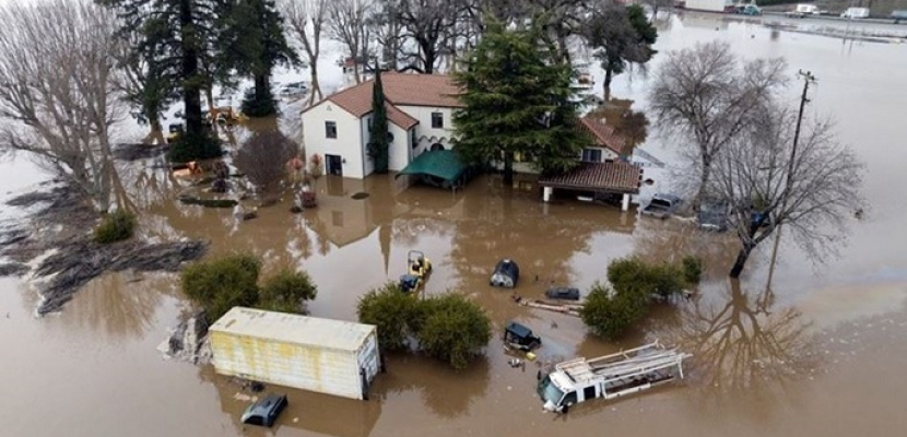 بايدن يعلن حالة الطوارئ فى كاليفورنيا بسبب العواصف والفيضانات