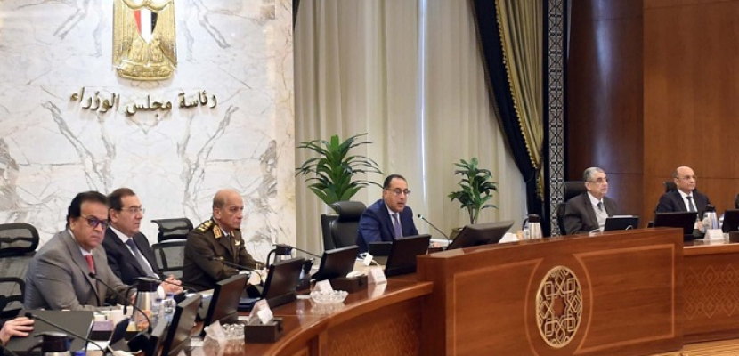 مدبولي: الدولة المصرية تتحرك بكل قوة لتقليل الفجوة الدولارية