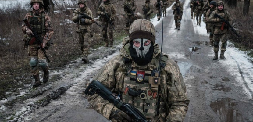 استمرار المعارك في باخموت شرق أوكرانيا وكييف تنفي نيتها استهداف الأراضي الروسية بأسلحة غربية