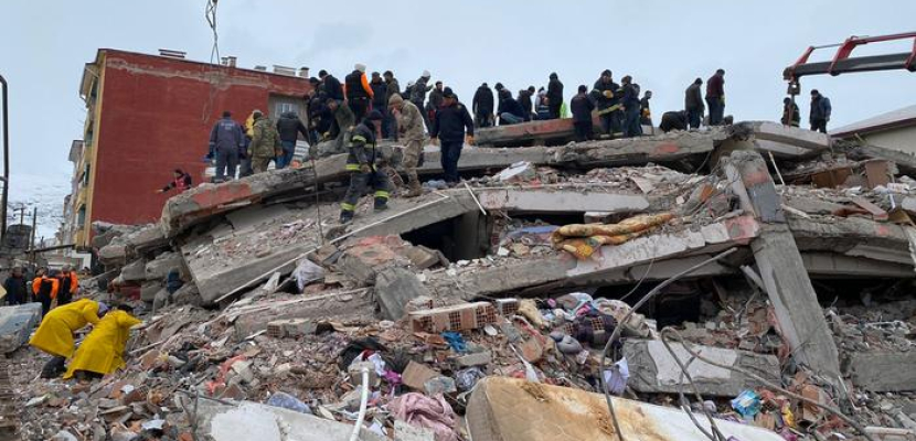 تقارير دولية: أكثر من 28 ألف قتيل ونحو 26 مليون متضرر جراء الزلزال في تركيا وسوريا