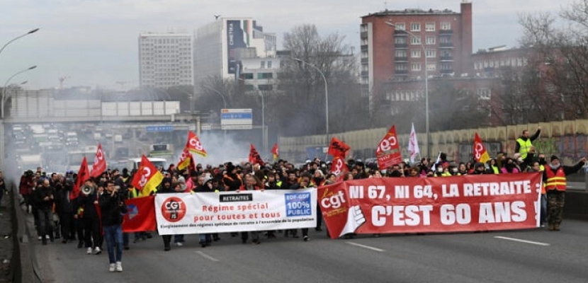 احتجاجات في فرنسا بعد لجوء الحكومة للمادة في الدستور لتمرير مشروع إصلاح نظام التقاعد