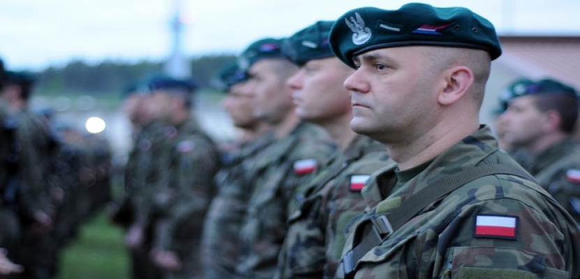الجيش البولندي يشارك في تدريبات تكتيكية مع قوات من حلف الناتو