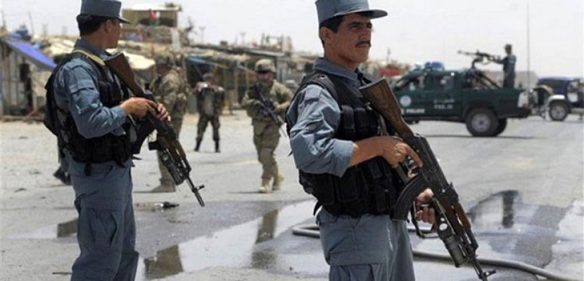 مقتل وإصابة 24 من عمال مناجم الذهب في حادث تحطم حافلة شمال شرق أفغانستان