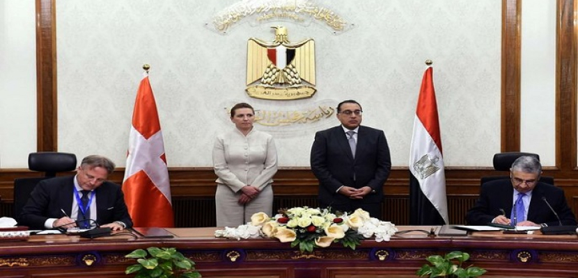 رئيسا وزراء مصر والدنمارك يشهدان توقيع تمديد اتفاقية التعاون القطاعي الاستراتيجي للطاقة