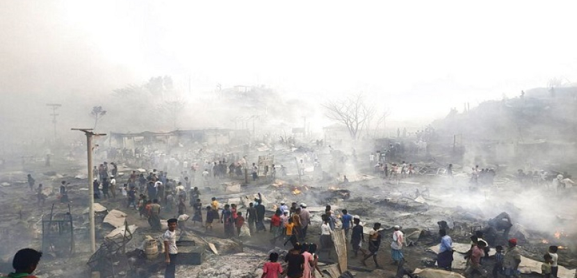 حريق ضخم في أحد مخيمات مسلمي الروهينغا في بنغلاديش