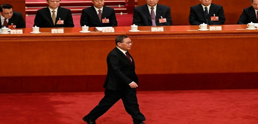 رئيس وزراء الصين الجديد يؤكد دعم الدولة للقطاع الخاص