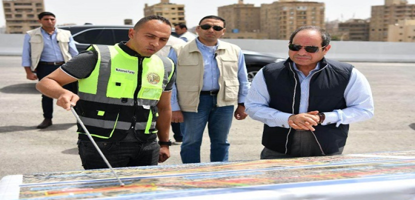 بالصور.. الرئيس السيسي يتفقد عددا من مشروعات المحاور والطرق بمحافظة الجيزة | النيل - قناة مصر الإخبارية