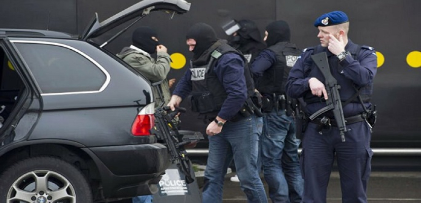 الشرطة الهولندية تخلي مبنى البرلمان إثر مخاوف من قنبلة