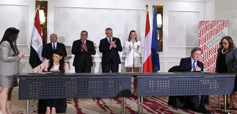 رئيس الوزراء ومستشار النمسا يشهدان مراسم توقيع خطاب نوايا لتعزيز التعاون الاقتصادي بين البلدين
