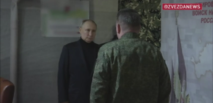 بوتين يتفقد القوات الروسية على محوري خيرسون ولوجانسك