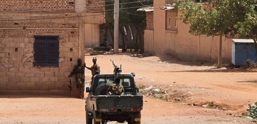 مع إعلان الجيش السوداني استعداده لتمديد الهدنة.. حاكم إقليم دارفور يدعو المواطنين لحماية ممتلكاتهم
