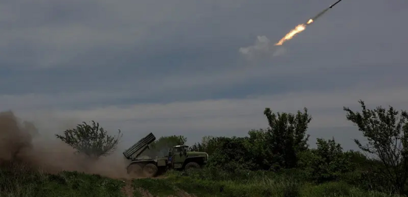 روسيا تعلن تدمير أهداف عسكرية ومخازن أسلحة بمطارات في أوكرانيا بضربات عالية الدقة