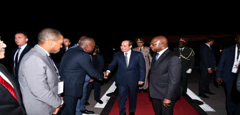 بالصور والفيديو .. الرئيس السيسي يصل أنجولا في أولى محطات جولة إفريقية تشمل زامبيا وموزمبيق