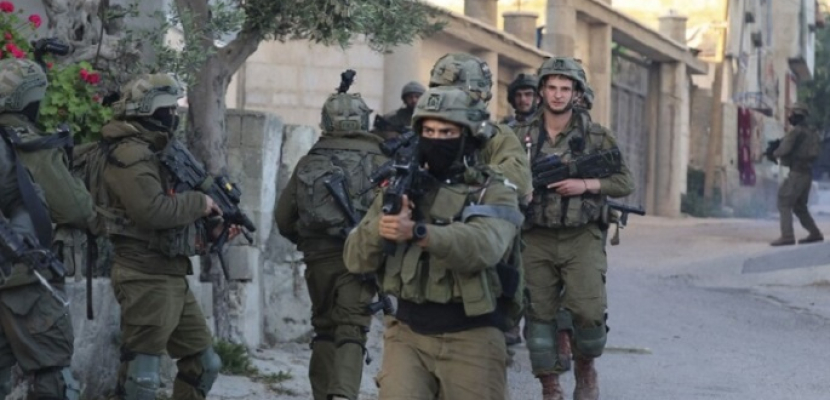 قوات الاحتلال الإسرائيلي تقتحم مدينة نابلس واندلاع مواجهات في مخيم بلاطة