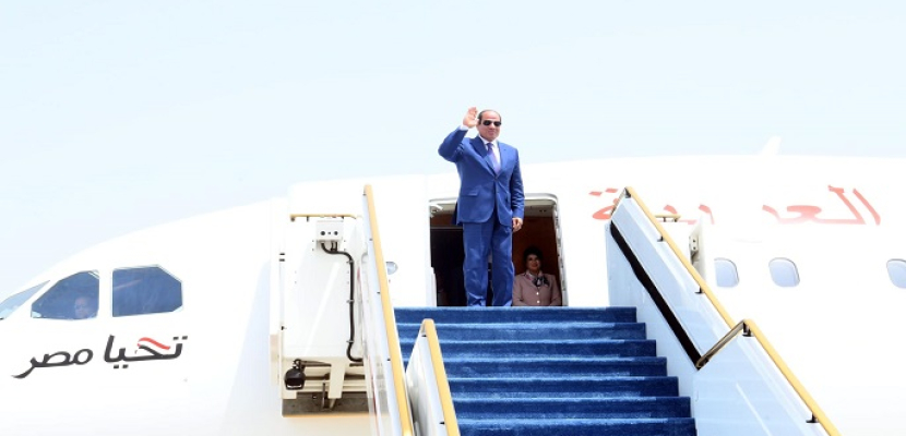 بالصور.. الرئيس السيسي يعود إلى أرض الوطن بعد زيارة دولة الإمارات العربية المتحدة