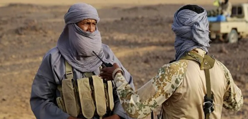 هجمات الحركات الأزوادية في مالي .. واعلان نهاية اتفاق الجزائر