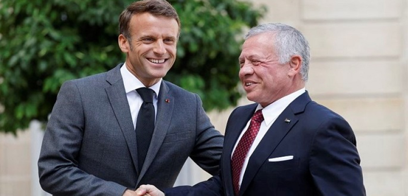 العاهل الأردني للرئيس الفرنسي: يجب تكثيف الجهود لخفض التصعيد في المنطقة