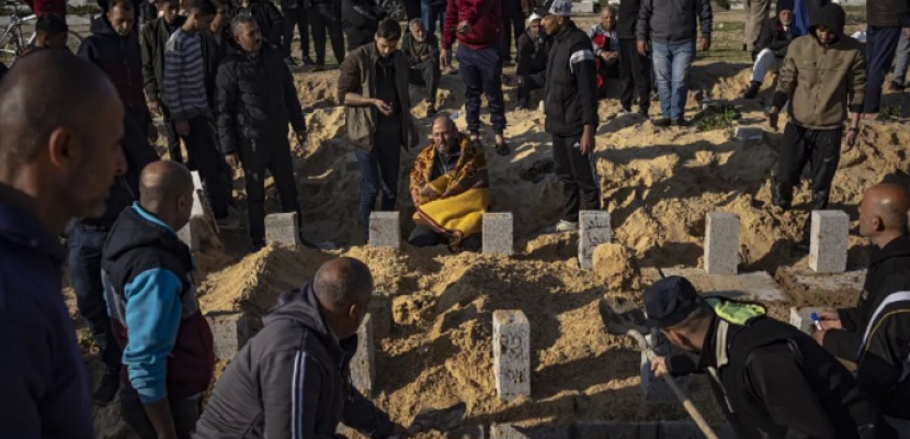 القدس : غزة ..حرب المجازر والمقابر