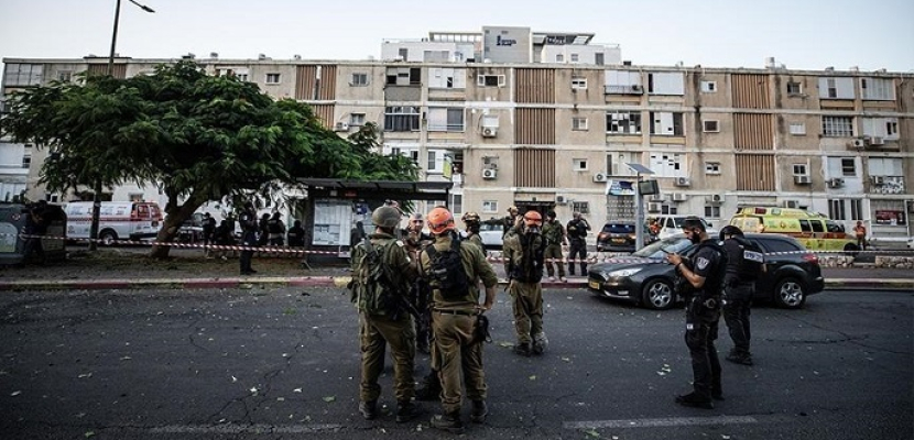 إصابة إسرائيليين اثنين جراء سقوط صواريخ من لبنان على “كريات شيمونة” شمال إسرائيل