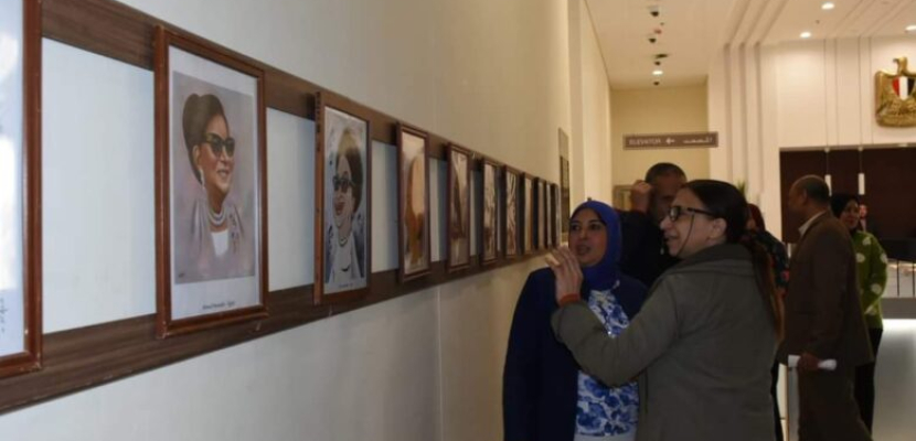 افتتاح معرض “كوكب الشرق” بمناسبة يوم المرأة المصرية